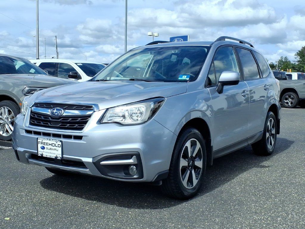 Used 2018 Subaru Forester 2.5i Premium AWD/4WD image 3