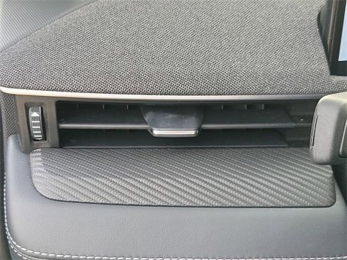 Used 2023 Ford Mustang Mach-E Premium image 23