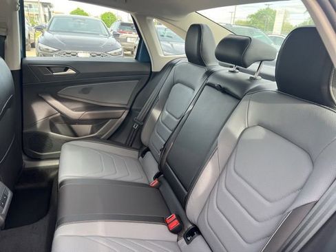New 2026 Volkswagen Jetta SEL FWD image 8