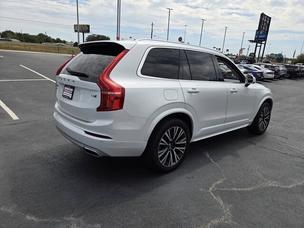 Used 2020 Volvo XC90 T6 Momentum w/ Protection Package Premier AWD/4WD image 6