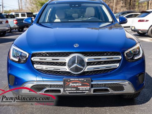Used 2022 Mercedes-Benz GLC 300 4MATIC w/ Premium Package Lite image 6