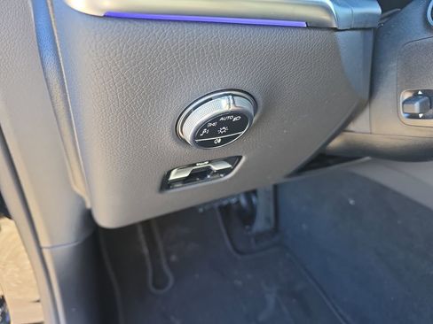 New 2026 Mercedes-Benz GLC 300 300 image 12