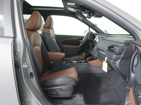 New 2026 Subaru Forester Touring image 29