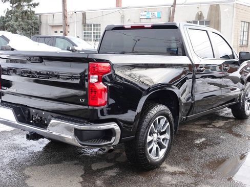 Used 2023 Chevrolet Silverado 1500 LT image 3