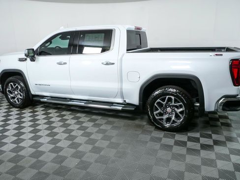 New 2026 GMC Sierra 1500 SLT w/ SLT Premium Plus Package AWD/4WD image 31