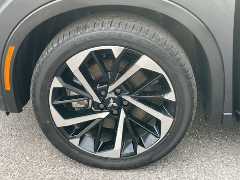 Used 2025 Mitsubishi Outlander SEL image 26