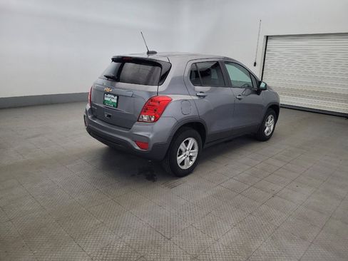 Used 2020 Chevrolet Trax LS w/ Tint and Cruise Package AWD/4WD image 9