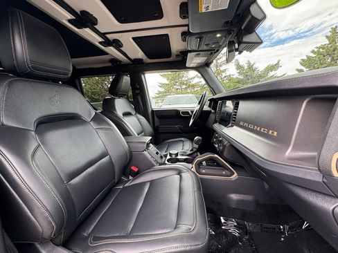 Used 2025 Ford Bronco Badlands AWD/4WD image 38