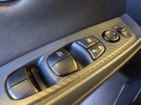 Used 2025 Nissan Sentra SV FWD image 27