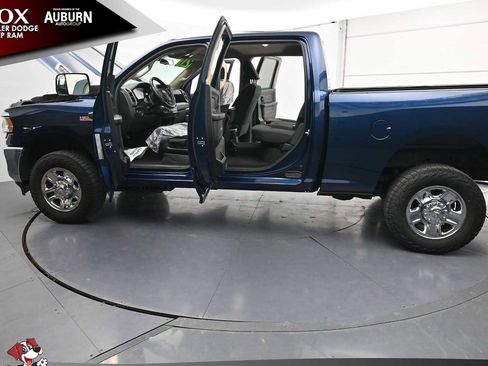 Used 2020 RAM 2500 Tradesman AWD/4WD image 36