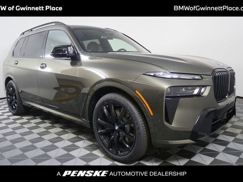 New 2026 BMW X7 M60i image 1
