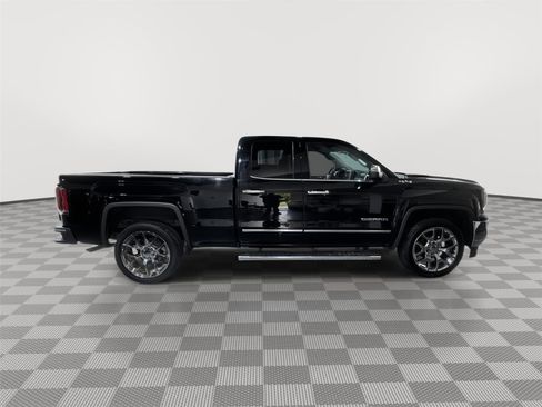 Used 2016 GMC Sierra 1500 SLT w/ SLT Premium Package AWD/4WD image 5