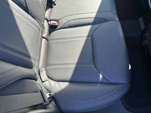 Used 2024 Subaru Forester Limited image 20