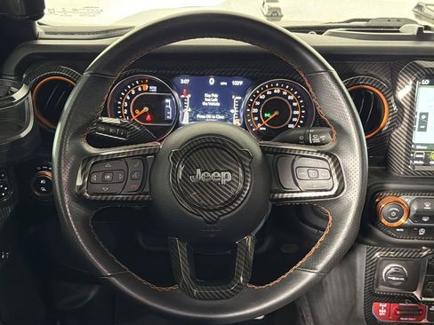 Used 2023 Jeep Gladiator Mojave w/ Trailer Tow Package AWD/4WD image 24
