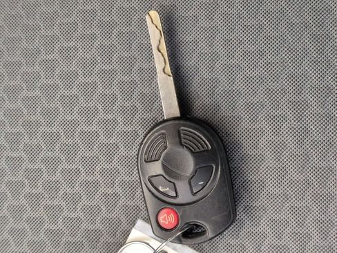 Used 2018 Ford Escape SE image 35