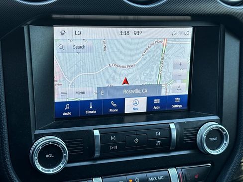 Used 2022 Ford Mustang GT Premium w/ Equipment Group 401A RWD image 18