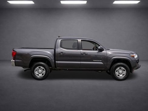 Used 2023 Toyota Tacoma SR5 image 3