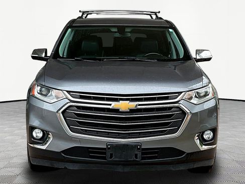 Used 2019 Chevrolet Traverse LT w/ LPO, Floor Liner Package FWD image 2
