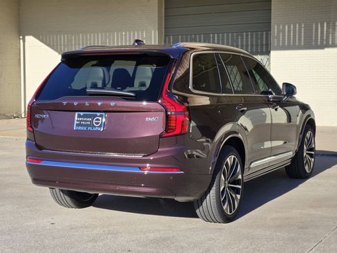 Used 2026 Volvo XC90 B6 Ultra image 9