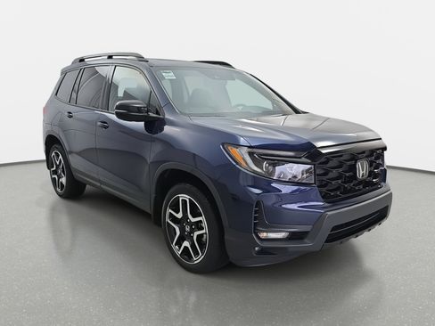 Certified 2023 Honda Passport Elite image 3