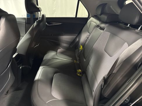 New 2026 Kia Niro Wind w/ Wind Preserve Package FWD image 5