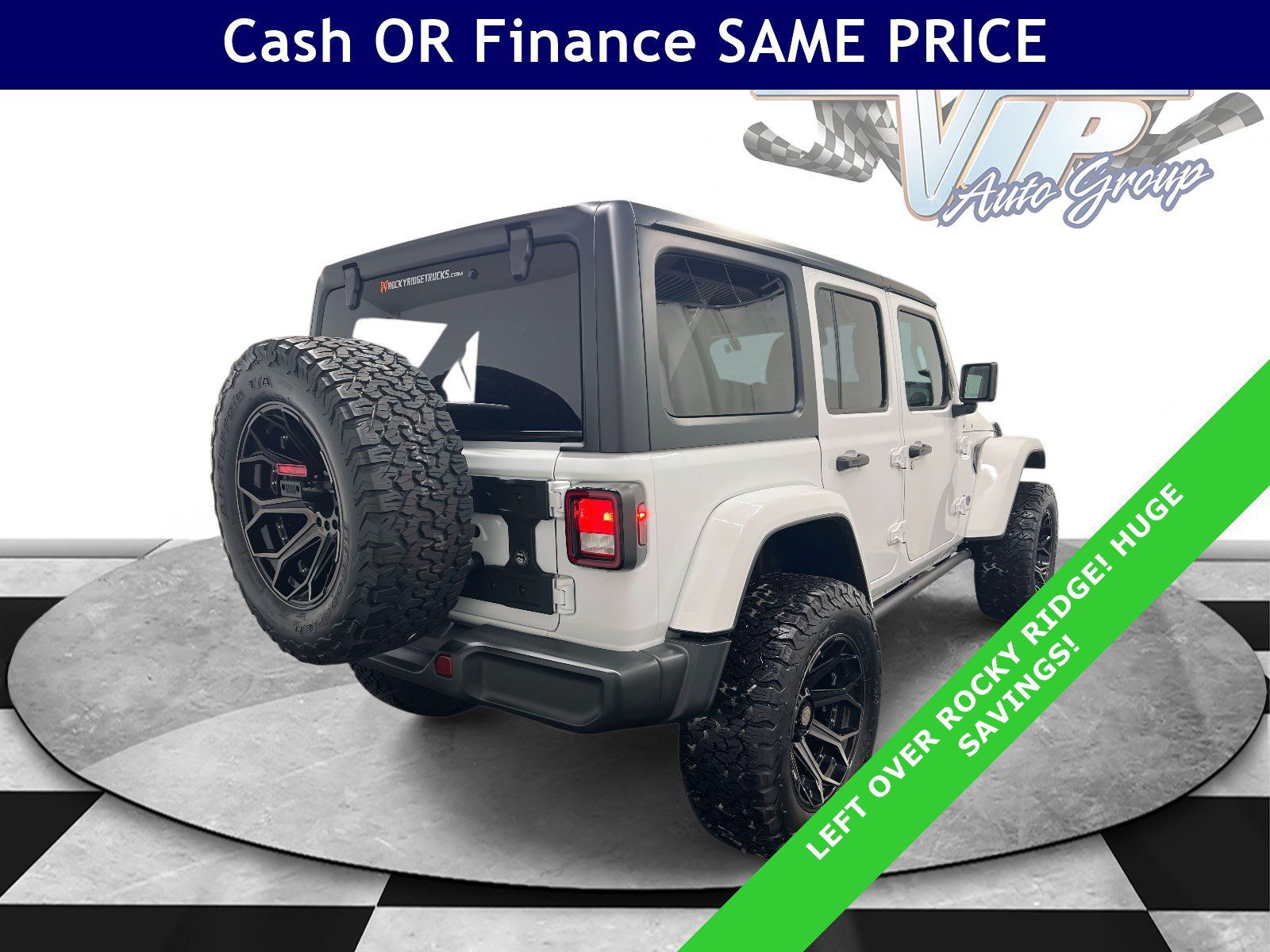 Used 2024 Jeep Wrangler Unlimited w/ Convenience Group AWD/4WD image 6
