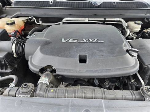 Used 2018 GMC Canyon SLT w/ Trailering Package image 21