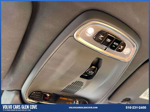 Certified 2019 Volvo XC60 T6 Momentum w/ Advanced Package image 30