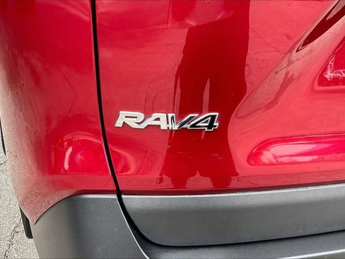 Used 2023 Toyota RAV4 XLE image 32
