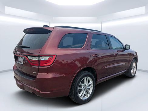 Used 2024 Dodge Durango GT AWD/4WD image 3