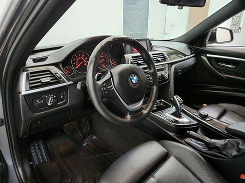 Used 2018 BMW 330i Sedan RWD image 13