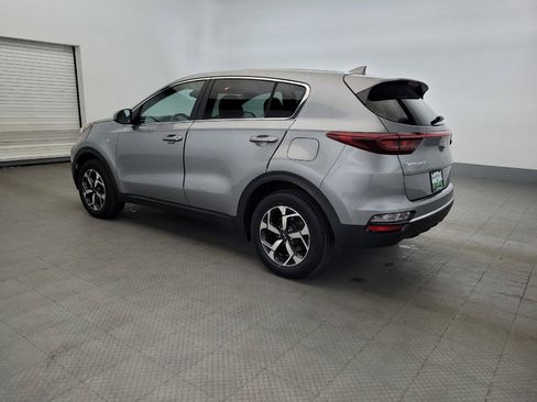 Used 2022 Kia Sportage LX AWD/4WD image 3