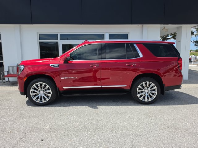 Certified 2022 GMC Yukon Denali RWD image 4