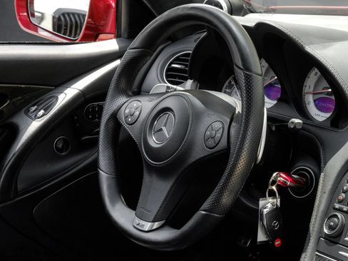 Used 2011 Mercedes-Benz SL 65 AMG image 15