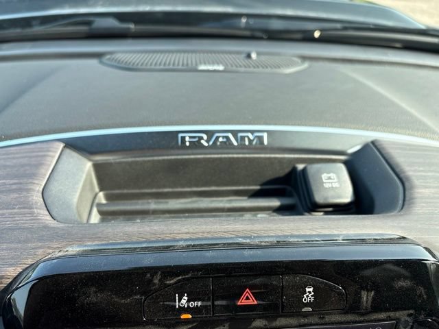 New 2026 RAM 2500 Laramie w/ Night Edition AWD/4WD image 46