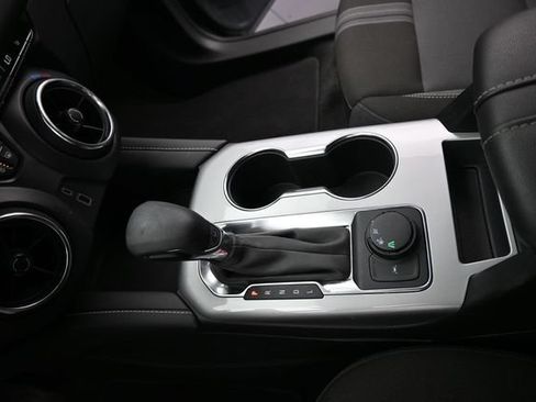 Used 2025 Chevrolet Blazer LT FWD image 25