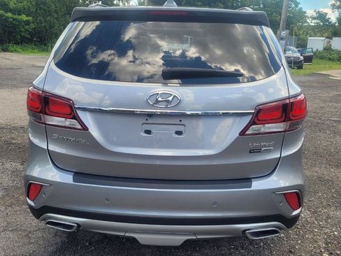 Used 2017 Hyundai Santa Fe Limited AWD/4WD image 7
