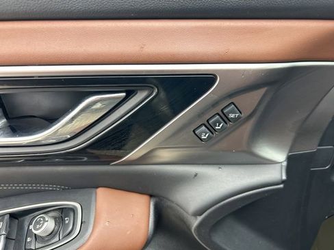 Used 2023 Subaru Outback Touring XT image 15