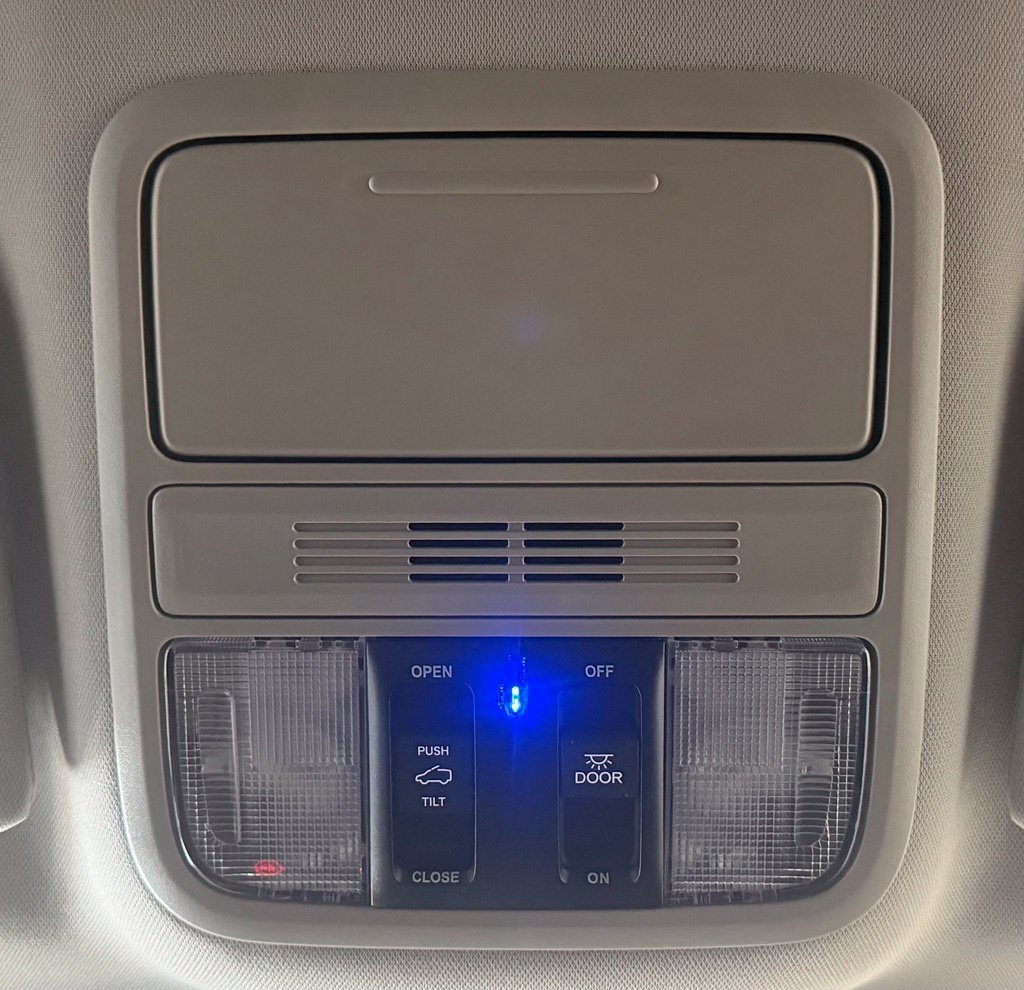 Used 2025 Honda Odyssey Touring image 27