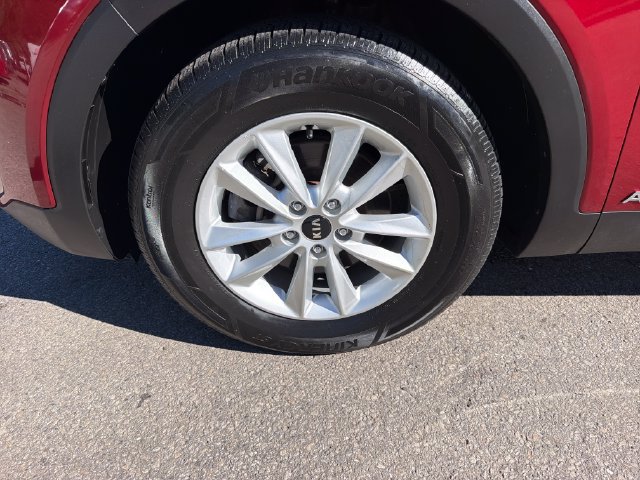 Used 2020 Kia Sorento LX AWD/4WD image 31