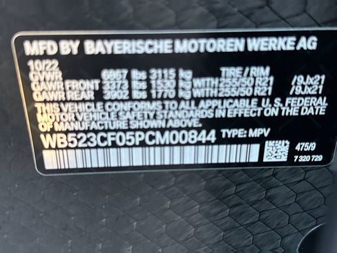 Used 2023 BMW iX xDrive50 w/ BMW I Signature Blue Package AWD/4WD image 28