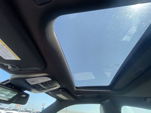 New 2023 Dodge Charger R/T w/ Plus Group image 39