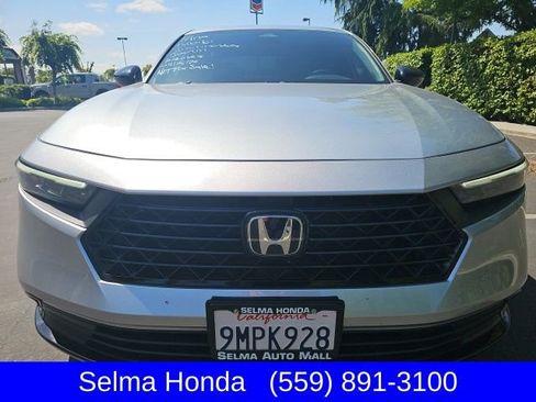 Used 2024 Honda Accord Sport image 3