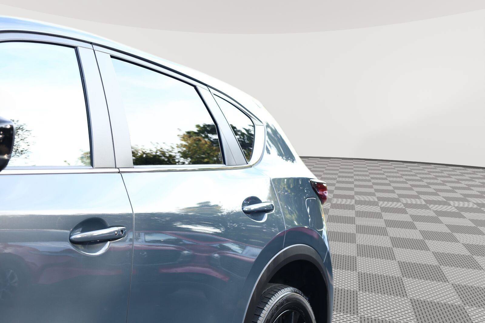 Used 2025 MAZDA CX-5 Carbon Edition AWD/4WD image 11