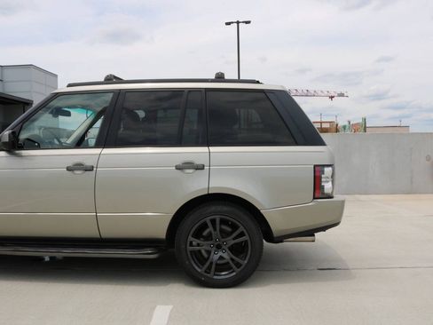Used 2010 Land Rover Range Rover Supercharged AWD/4WD image 14