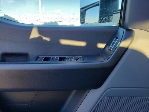 New 2026 Ford F250 XL w/ FX4 Off-Road Package image 18