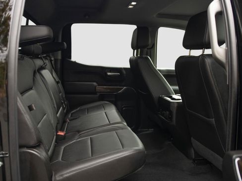 Used 2020 Chevrolet Silverado 1500 LT Trail Boss w/ Midnight Edition image 14