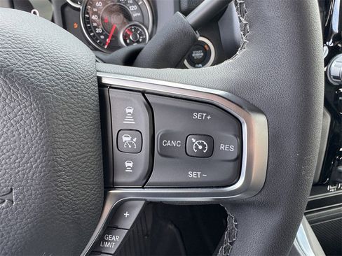 New 2025 RAM 2500 Big Horn image 25