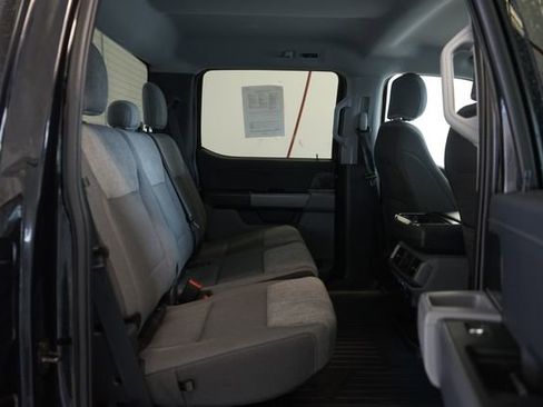 Certified 2021 Ford F150 XLT w/ Equipment Group 302A High image 33