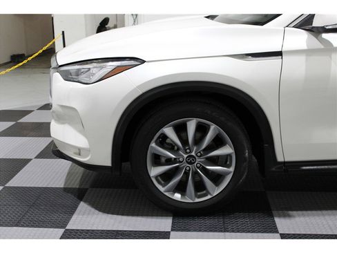 Used 2020 INFINITI QX50 Luxe image 9